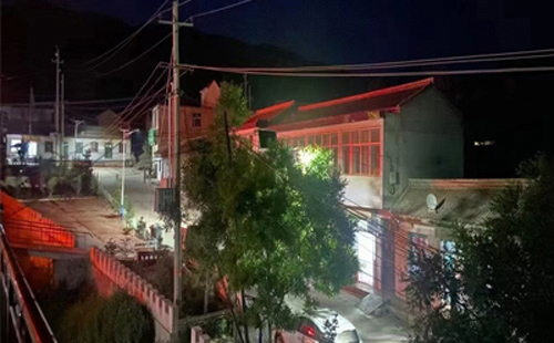 老街街道太阳能路灯在暴雪天气下的应对策略 老街街道太阳能路灯在暴雪天气下的应对策略