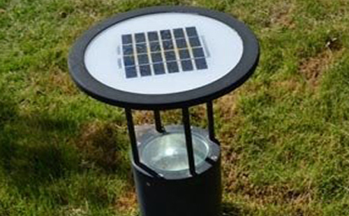 别墅庭院氛围营造:老街街道草坪灯选型与布光技巧 别墅庭院氛围营造:老街街道草坪灯选型与布光技巧